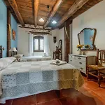 La Herreria Country house *