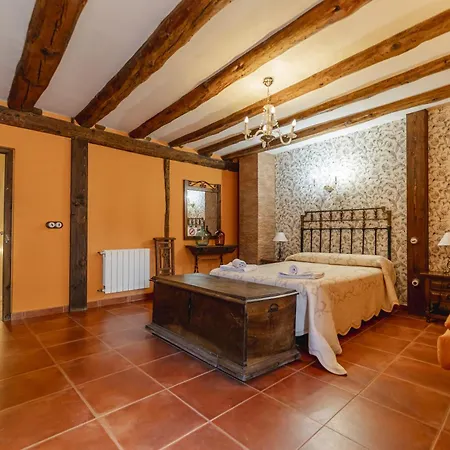 La Herreria Holiday home Canalejas de Penafiel